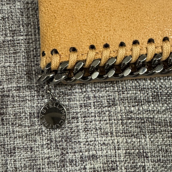 Authentic Stella McCartney Tan Mini Trifold Wallet with Chain Trim - Picture 10 of 11